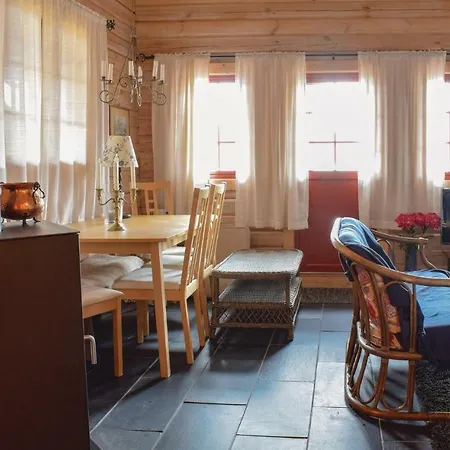 Feriehus Awesome In Nordtveitgrend With Wifi *