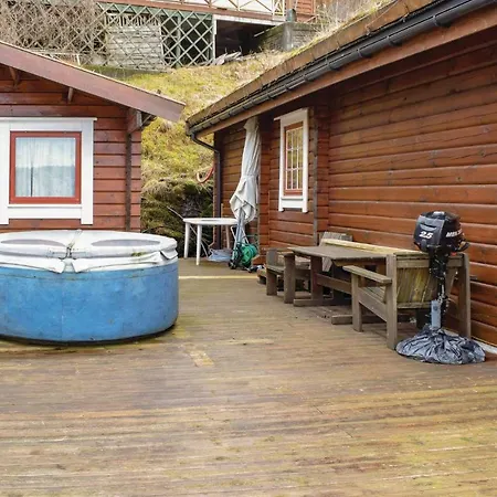 Awesome In Nordtveitgrend With Wifi Feriehus *